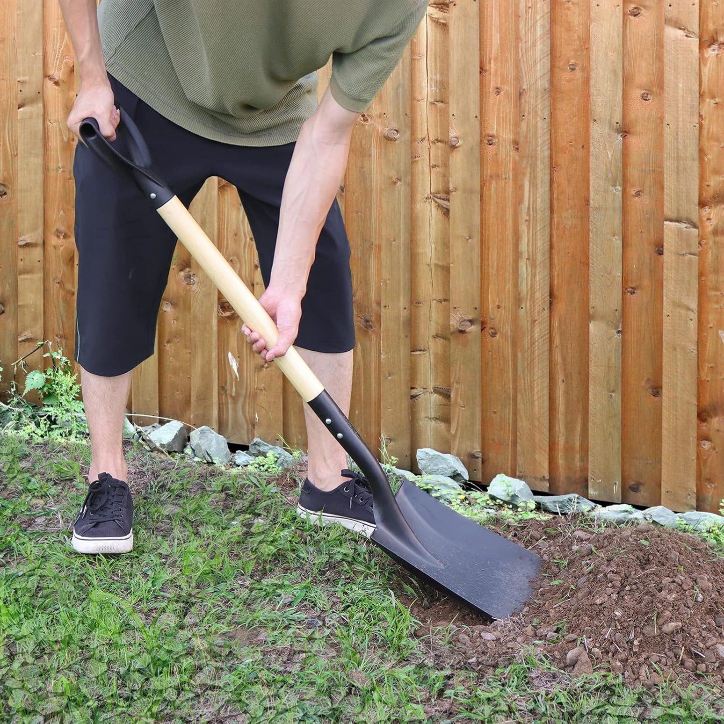Square Shovel, Shovels for Digging with D-Handle, Overall 41-Inch Long Garden Shovel, Transfer Shovel, Snow Shovel for Car, Garden Tools - VNIMTI Tools